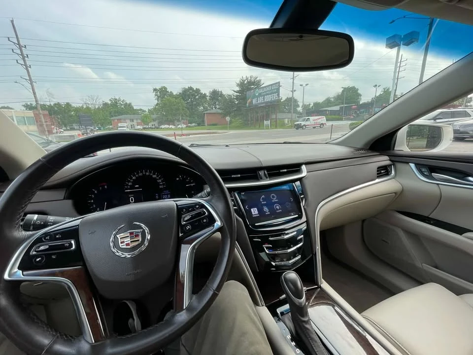 2013 Cadillac XTS - Image 8 of 13