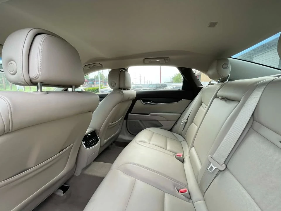 2013 Cadillac XTS - Image 10 of 13
