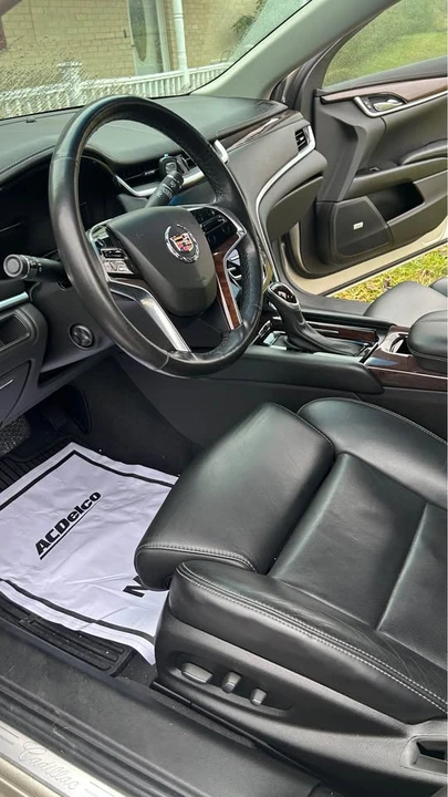 2013 Cadillac XTS - Image 5 of 10