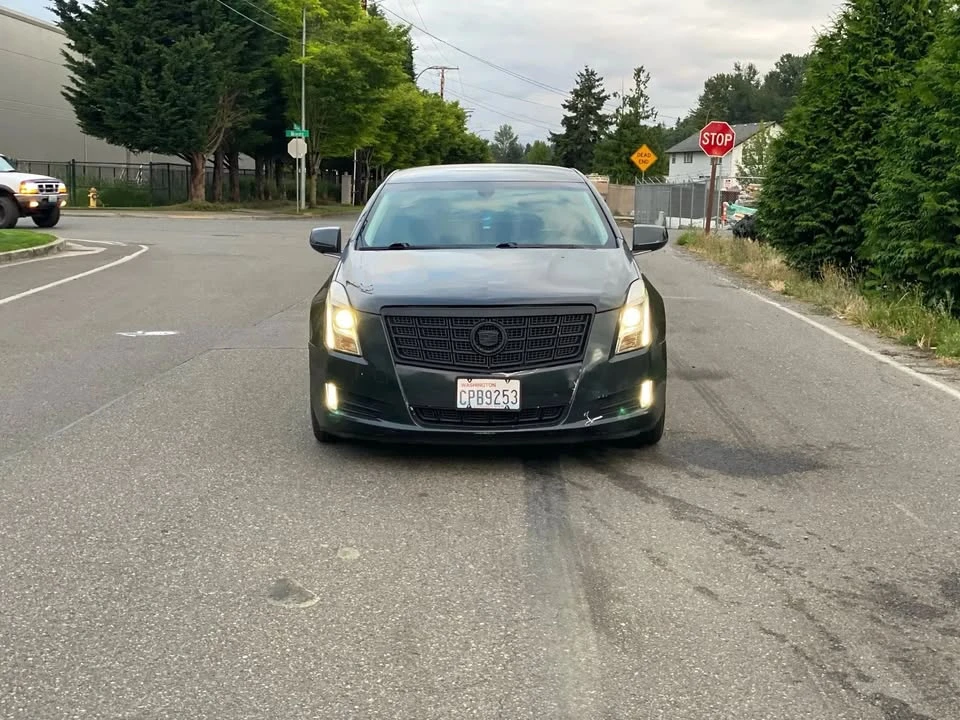 2013 Cadillac XTS - Image 2 of 11