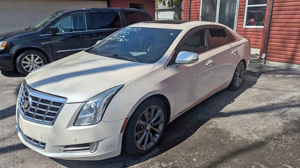 2013 Cadillac XTS - Image 2 of 10