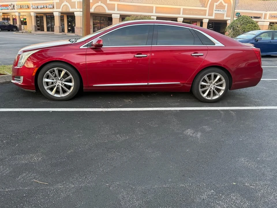 2013 Cadillac XTS - Image 2 of 15