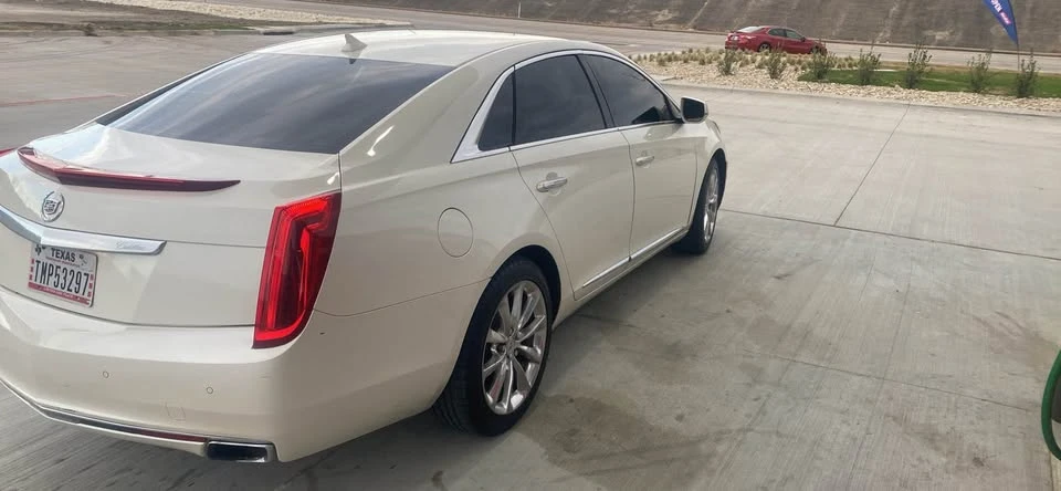 2013 Cadillac XTS - Image 2 of 2