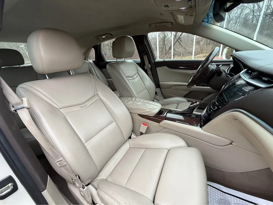 2013 Cadillac XTS - Image 14 of 17