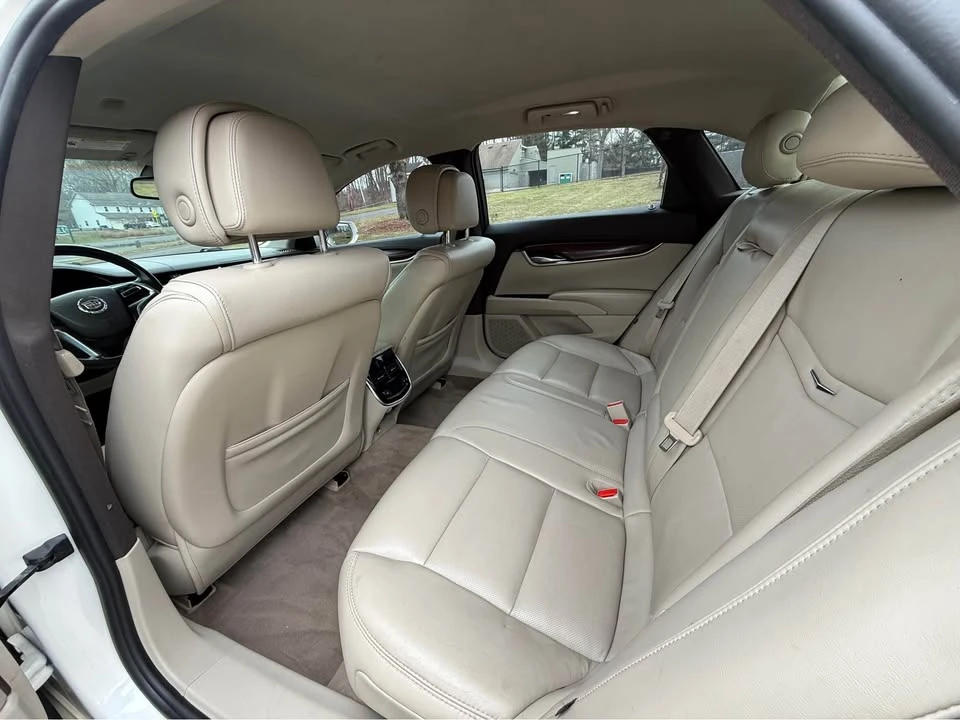 2013 Cadillac XTS - Image 9 of 17