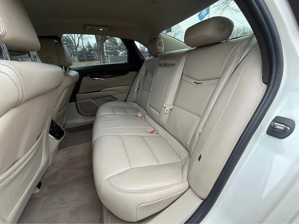 2013 Cadillac XTS - Image 10 of 17