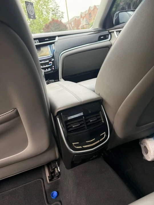 2013 Cadillac XTS - Image 10 of 18