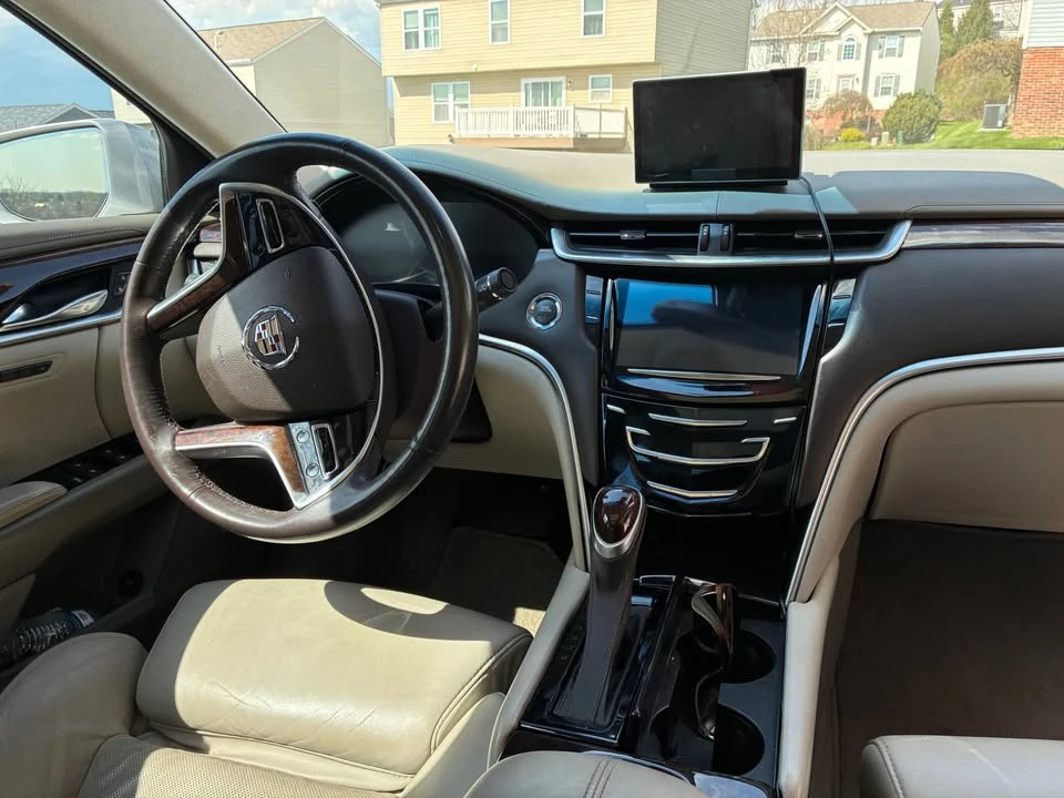 2013 Cadillac XTS - Image 8 of 14