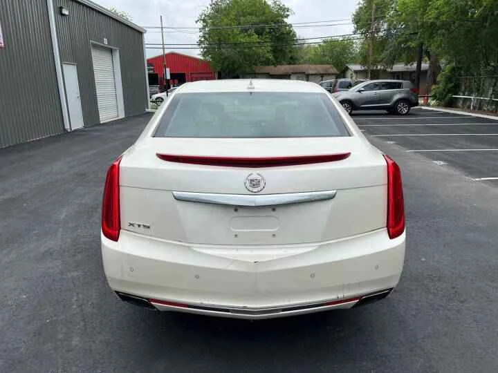 2013 Cadillac XTS - Image 4 of 11
