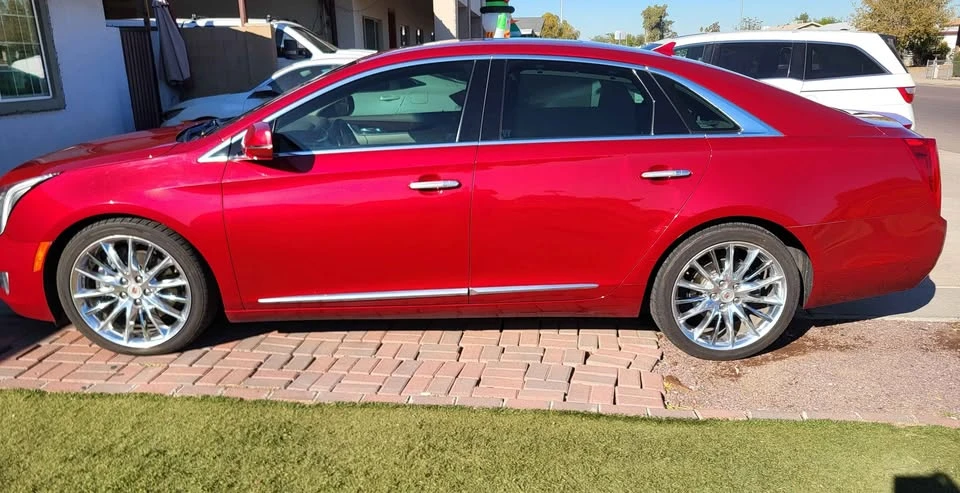 2013 Cadillac XTS - Image 2 of 10