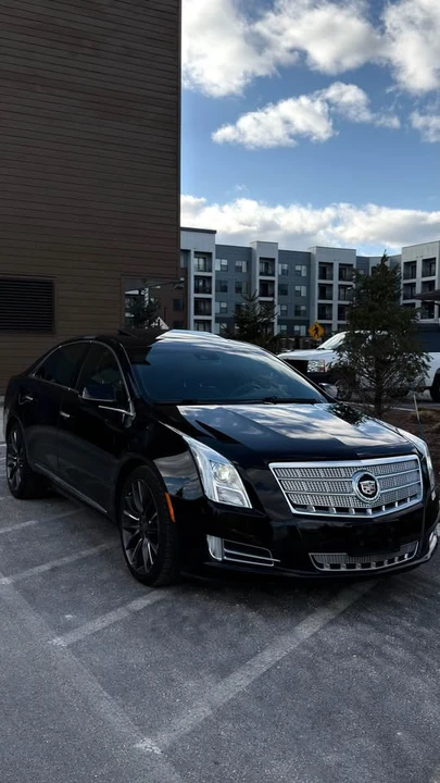2013 Cadillac XTS - Image 2 of 15
