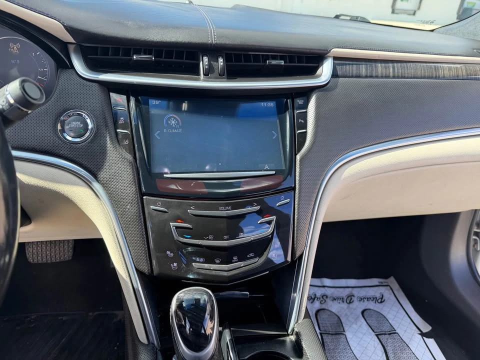 2013 Cadillac XTS - Image 15 of 19