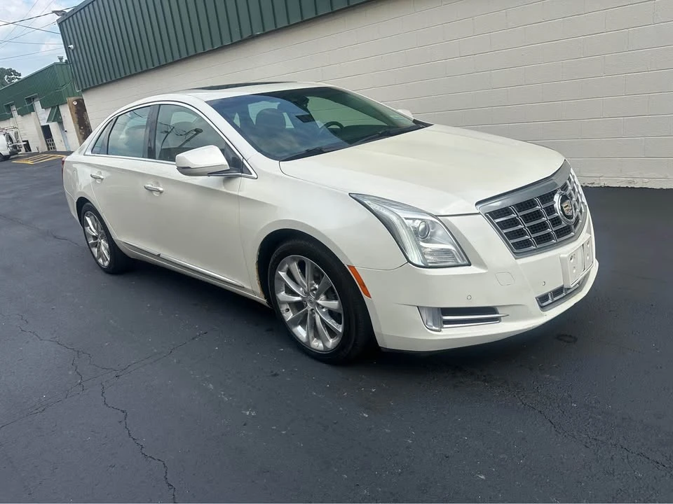2013 Cadillac XTS - Image 2 of 17