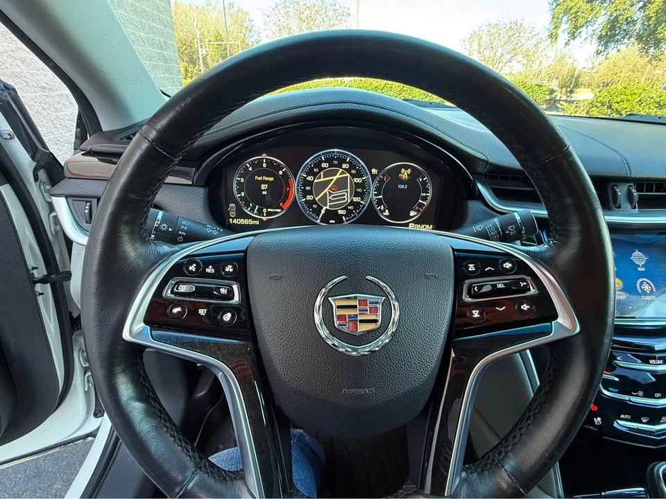 2013 Cadillac XTS - Image 12 of 17