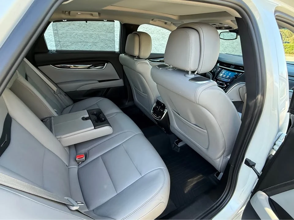 2013 Cadillac XTS - Image 8 of 17