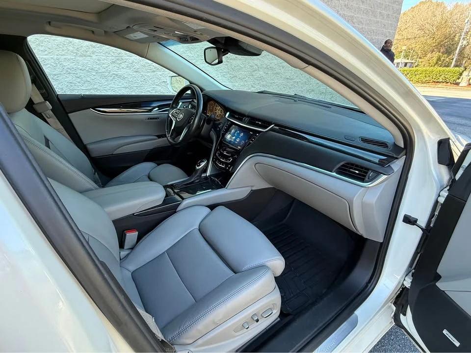 2013 Cadillac XTS - Image 7 of 17
