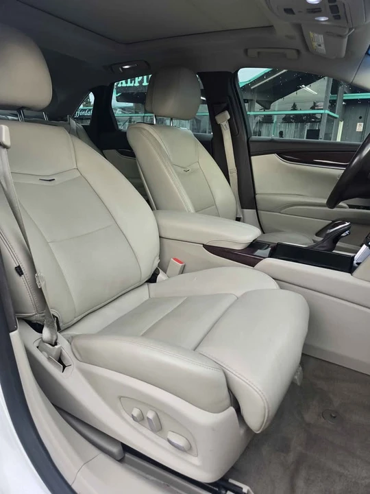 2013 Cadillac XTS - Image 11 of 18