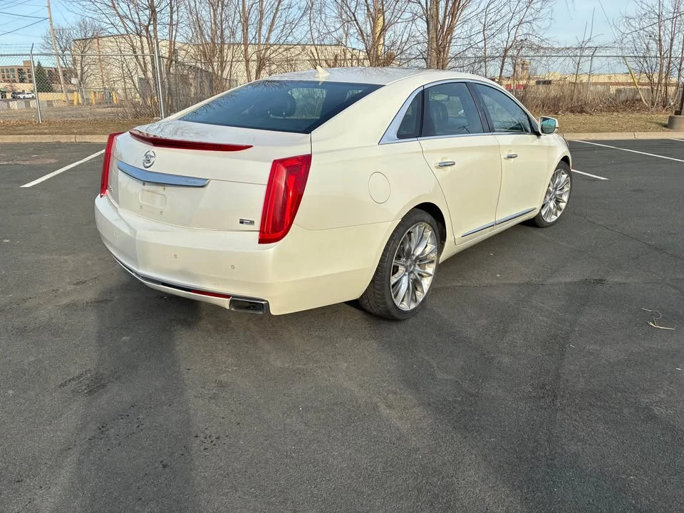 2013 Cadillac XTS - Image 2 of 5