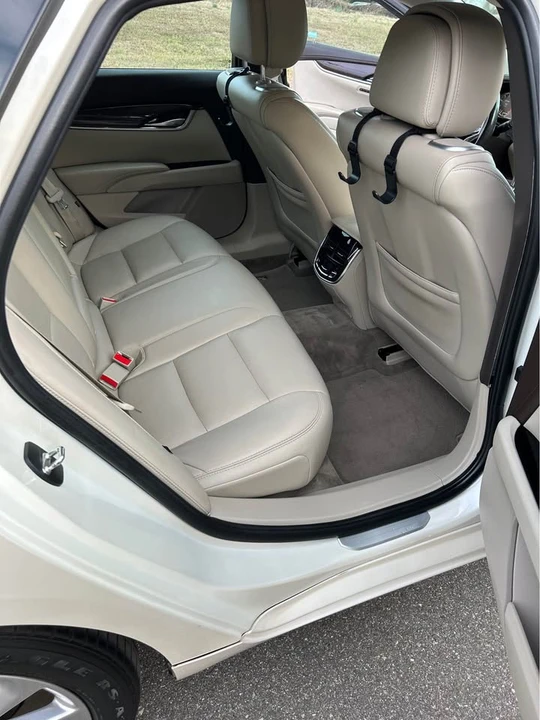 2013 Cadillac XTS - Image 9 of 13