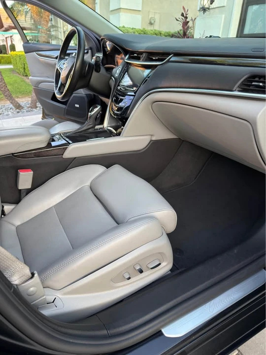 2013 Cadillac XTS - Image 15 of 18