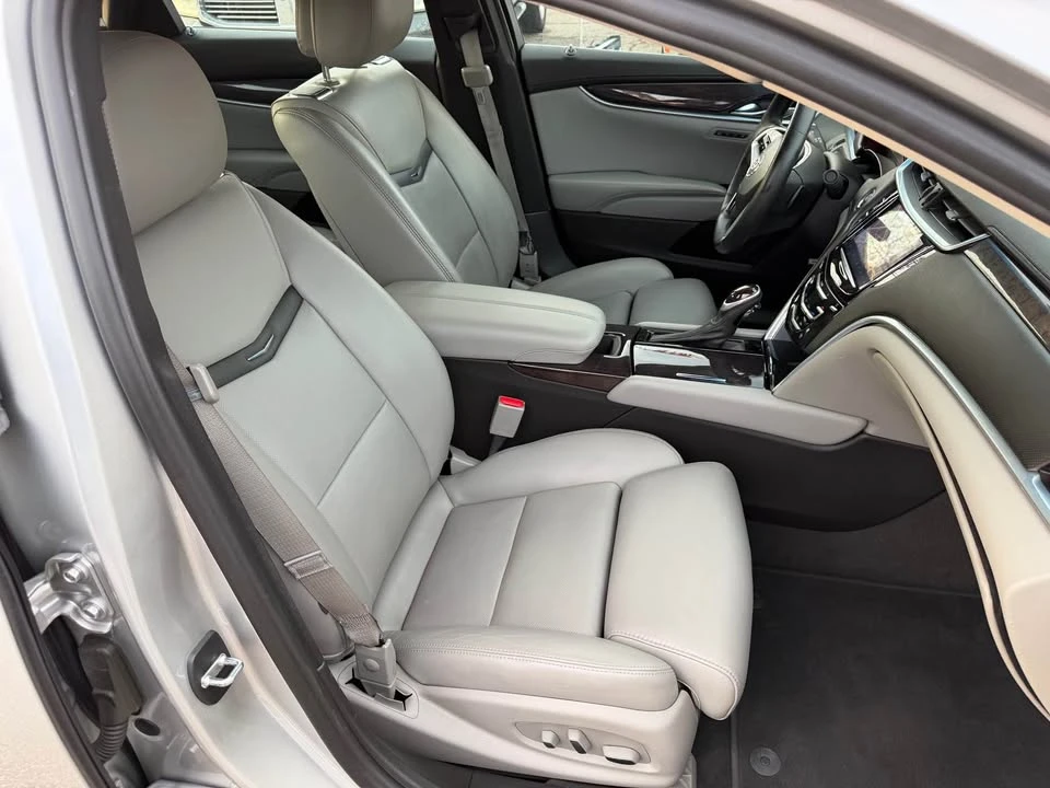 2013 Cadillac XTS - Image 10 of 14