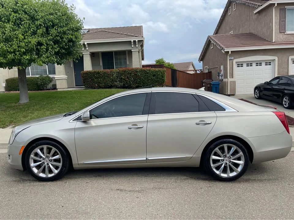 2013 Cadillac XTS - Image 2 of 13