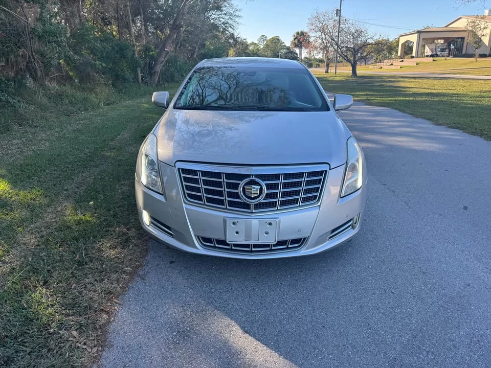 2013 Cadillac XTS - Image 2 of 10