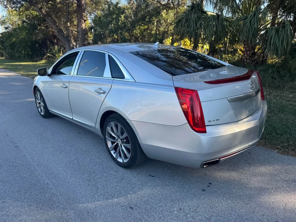 2013 Cadillac XTS - Image 8 of 10