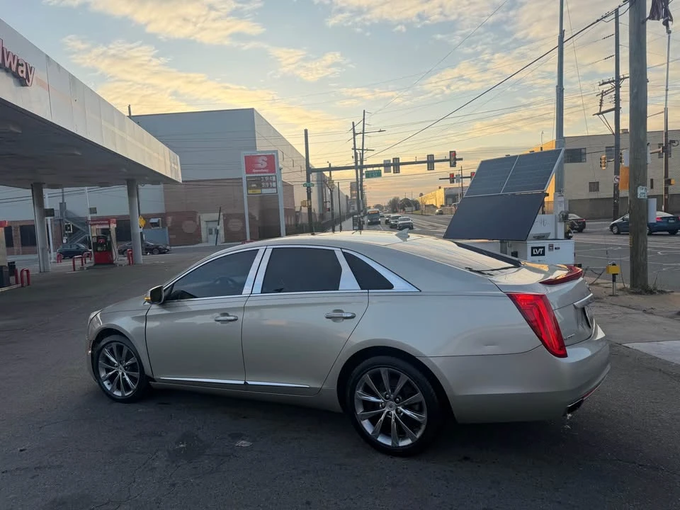 2013 Cadillac XTS - Image 4 of 9