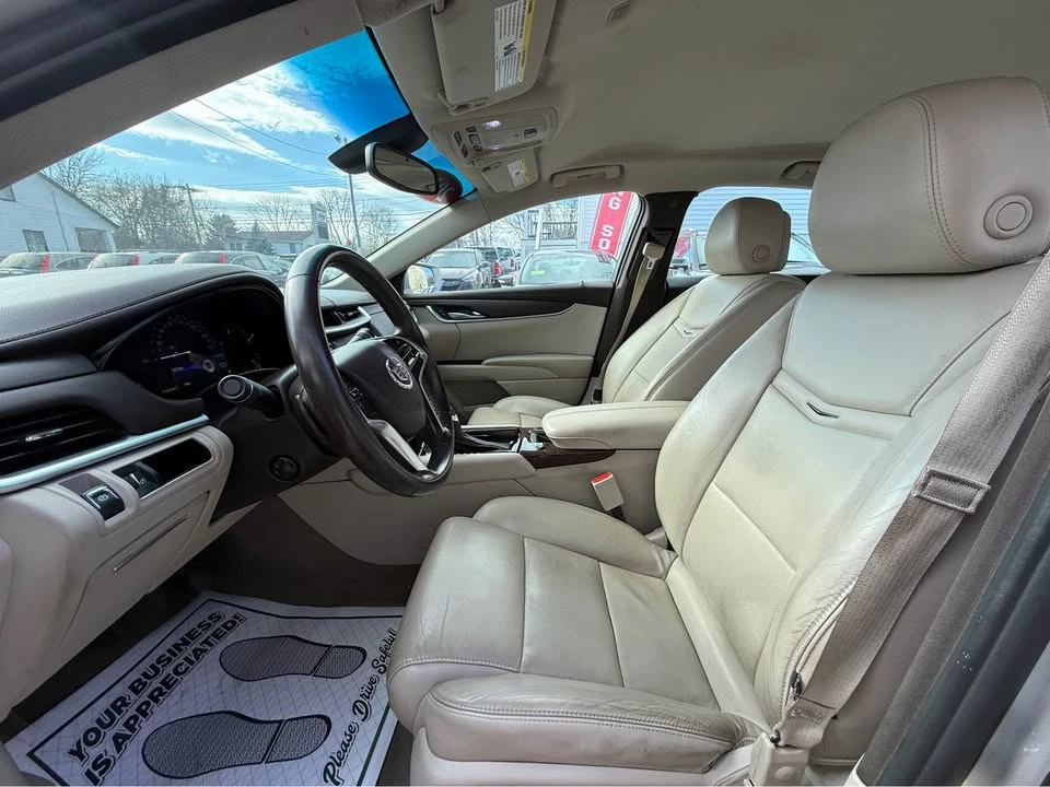2013 Cadillac XTS - Image 10 of 16