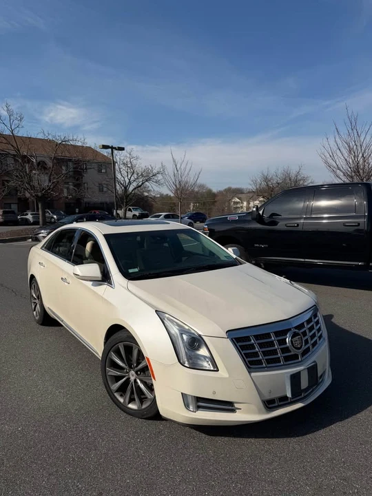 2013 Cadillac XTS - Image 2 of 18