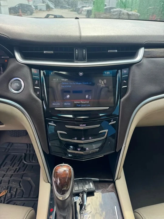 2013 Cadillac XTS - Image 11 of 18
