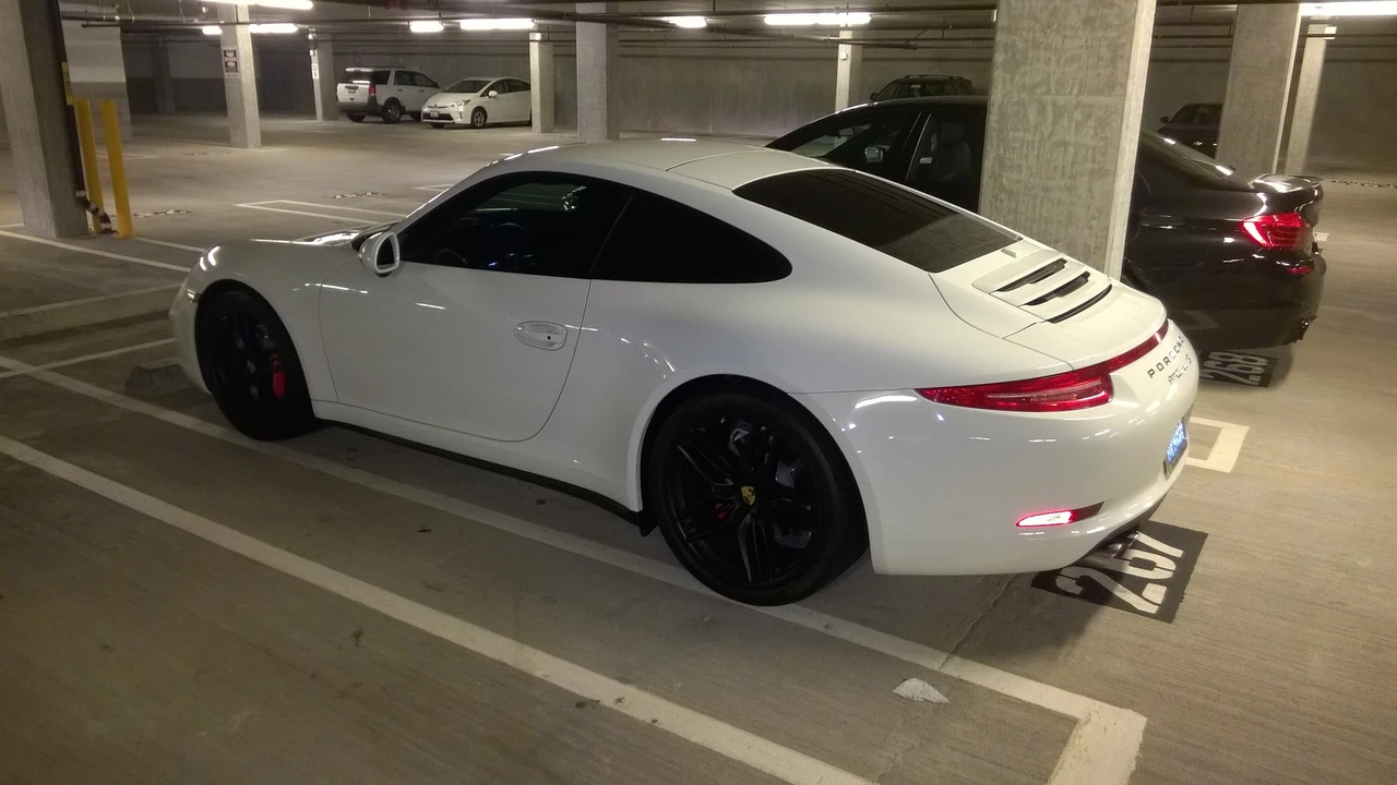 2013 Porsche 991 Carrera 4S - Image 3 of 4
