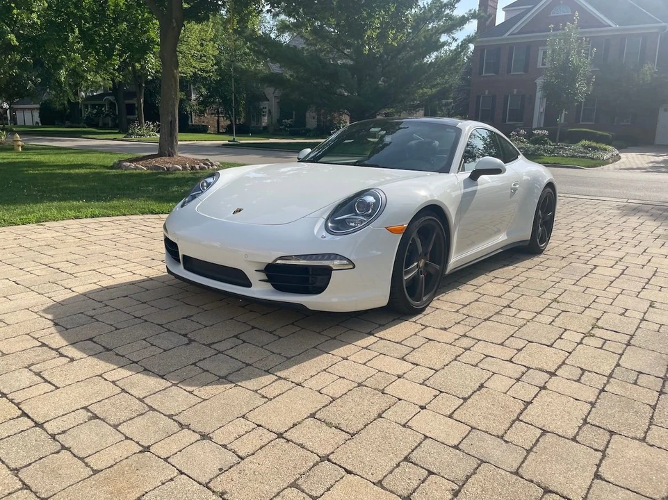 2013 Porsche 991 Carrera 4S - Image 6 of 11
