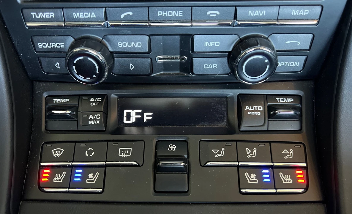 2013 Porsche 991 Carrera S - Image 21 of 26