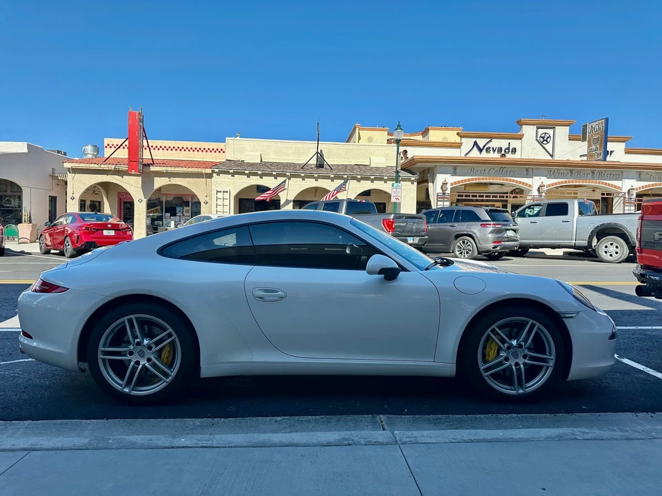 2013 Porsche 991 Carrera - Image 2 of 2