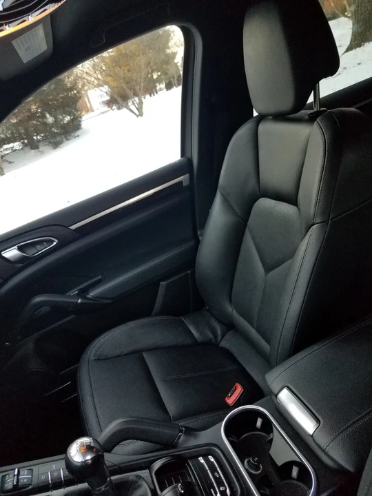 2013 Porsche 958 Cayenne - Image 11 of 17