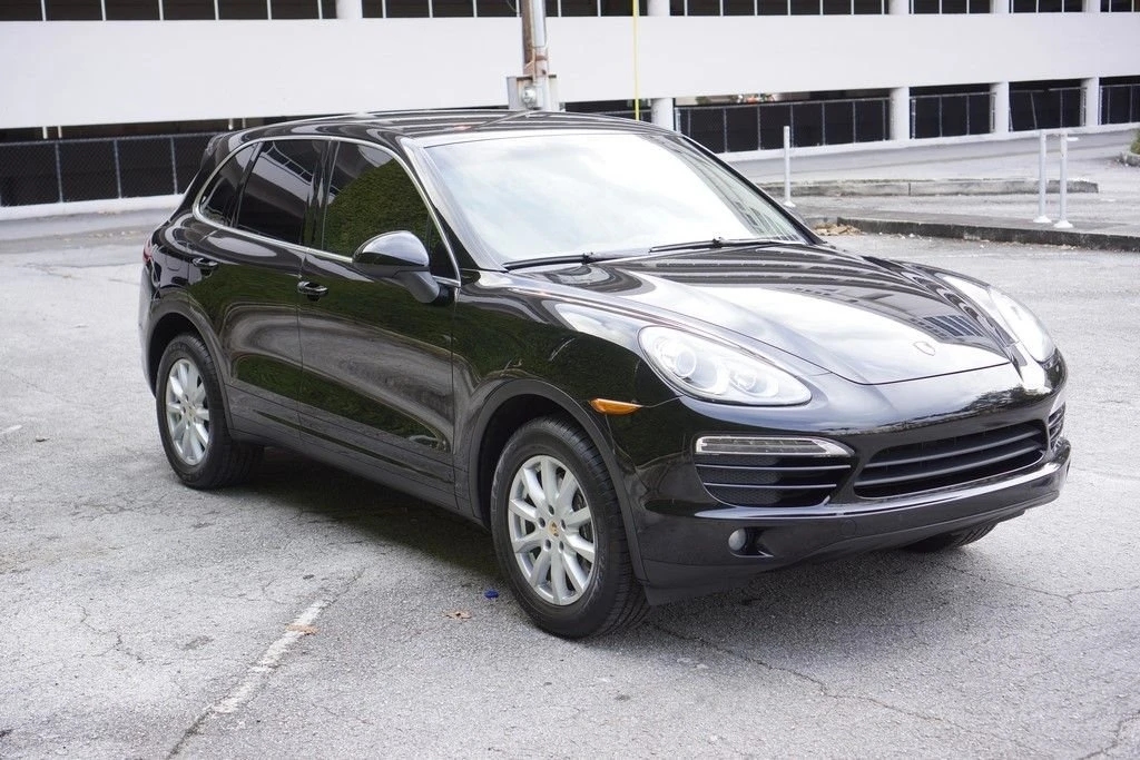 2013 Porsche 958 Cayenne - Image 6 of 16