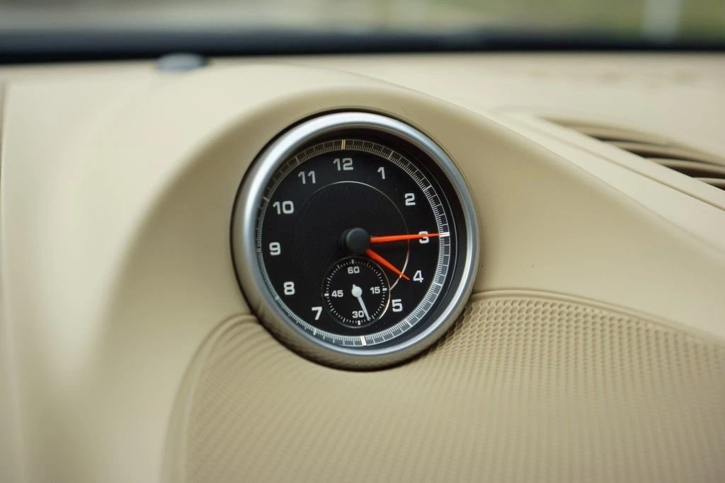 2013 Porsche 958 Cayenne - Image 13 of 16