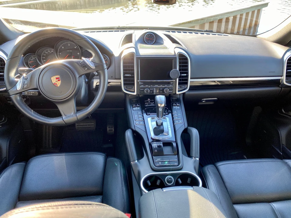 2013 Porsche 958 Cayenne Diesel - Image 9 of 15