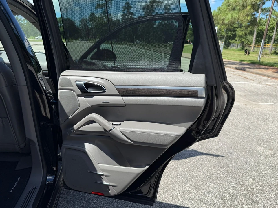2013 Porsche 958 Cayenne Diesel - Image 16 of 29