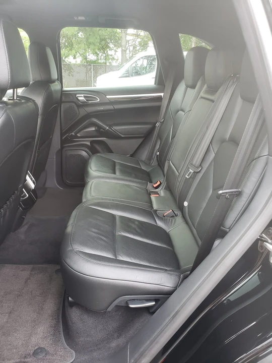 2013 Porsche 958 Cayenne Diesel - Image 18 of 25