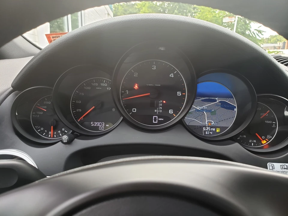 2013 Porsche 958 Cayenne Diesel - Image 7 of 25