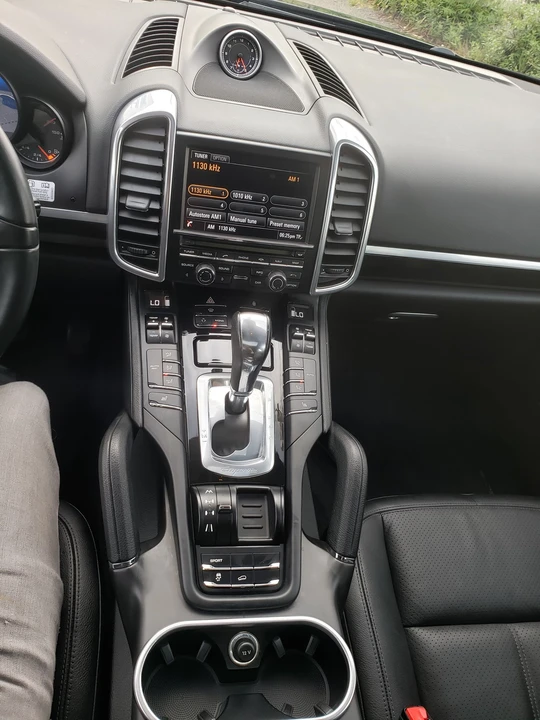 2013 Porsche 958 Cayenne Diesel - Image 6 of 25