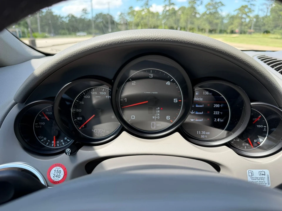 2013 Porsche 958 Cayenne Diesel - Image 21 of 30