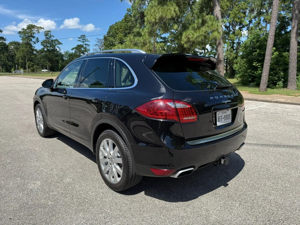 2013 Porsche 958 Cayenne Diesel - Image 8 of 30