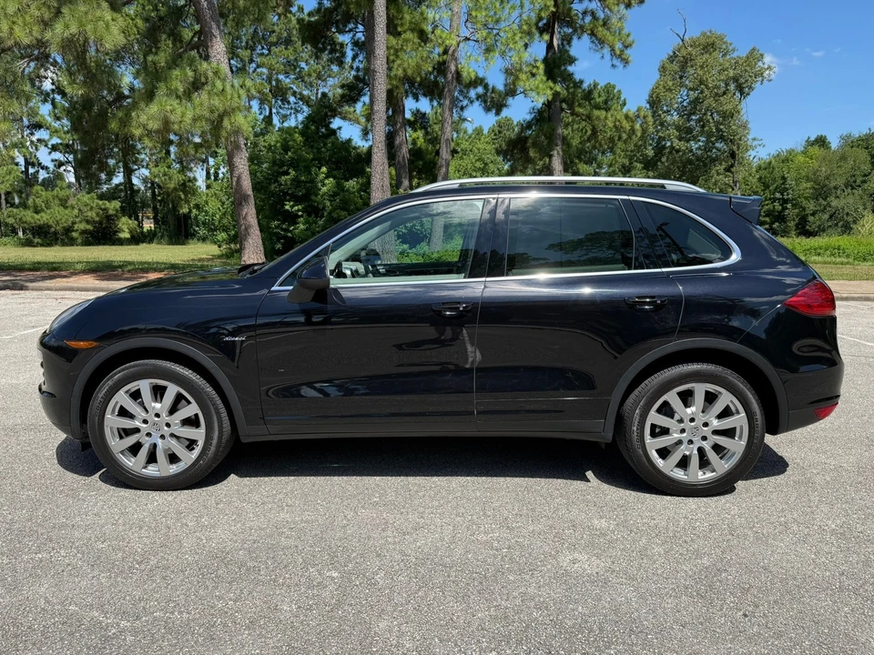 2013 Porsche 958 Cayenne Diesel - Image 9 of 30