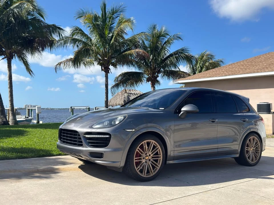 2013 Porsche 958 Cayenne GTS - Image 6 of 10