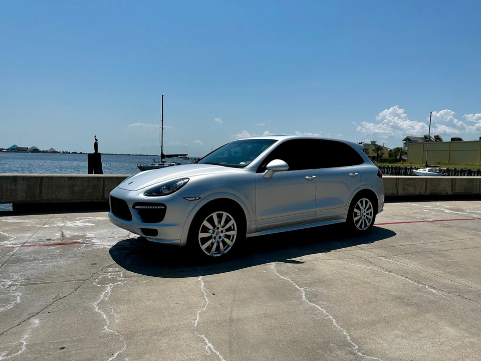 2013 Porsche 958 Cayenne GTS - Image 7 of 31
