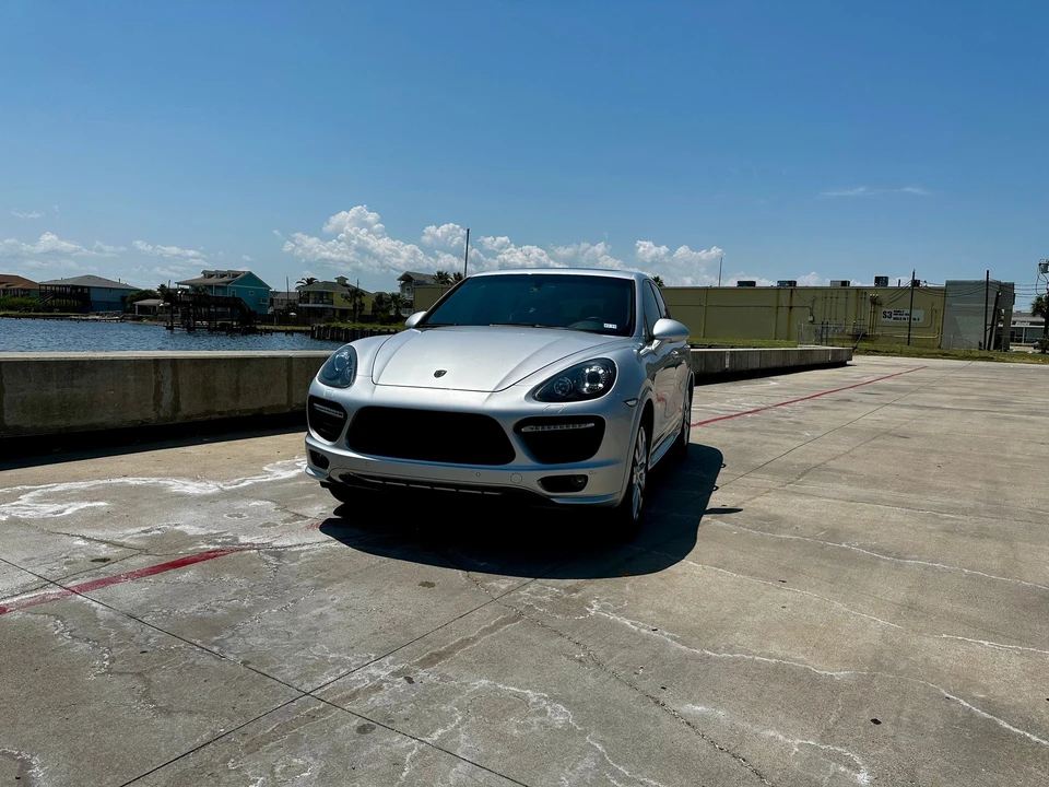 2013 Porsche 958 Cayenne GTS - Image 8 of 31